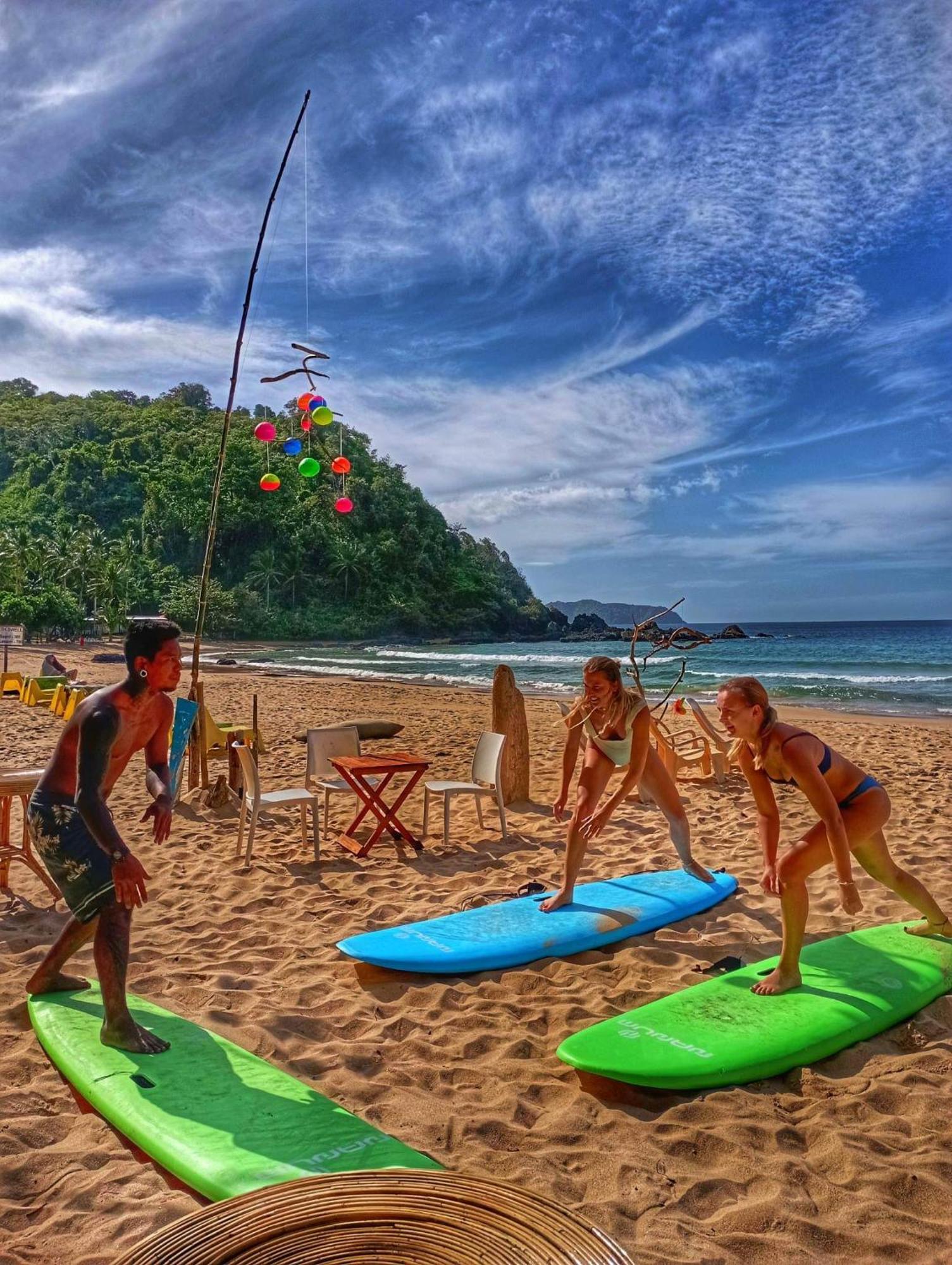 Surf And Skate Duli El Nido By Kiteclub Palawan Hostel Екстериор снимка
